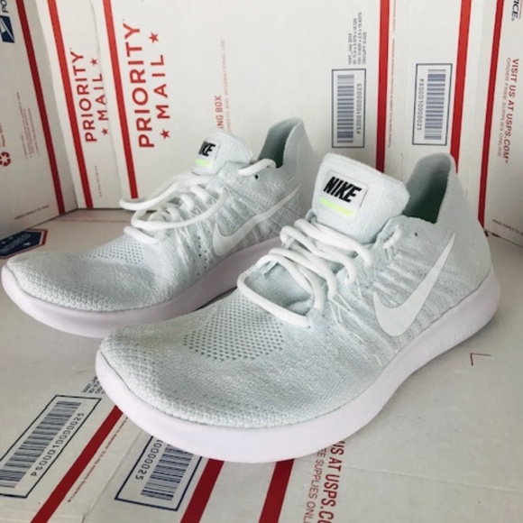Nike Other - Nike Mens Flyknit Free Run 880843-100 Size 8.5